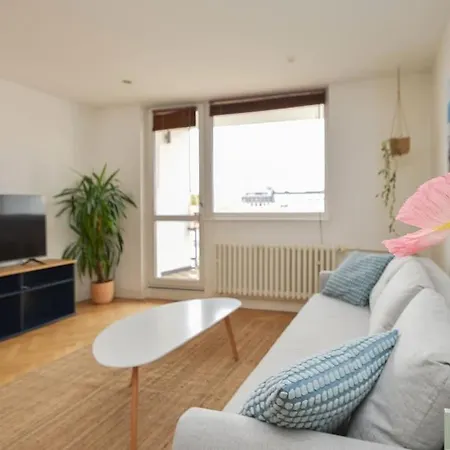 Апартаменты Old Town 2br With View Братислава