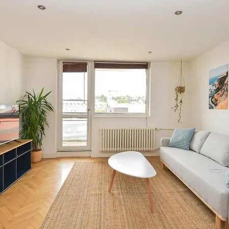 Old Town 2br With View Апартаменты Братислава